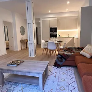Churruca With Terrace Apartamento